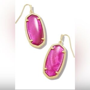 NWT Kendra Scott Danielle Earrings